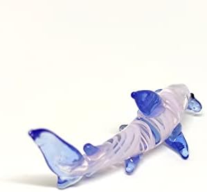 Сансукијаи чекан ајкула ситна фигурини рачно разнесена боја стакло уметност животни колекционерски подарок дома декор, розова сина боја