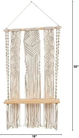 Скоро природно 2,5 метри. x 1,5ft. Слоевит macид на macrame што виси со дрвена полица