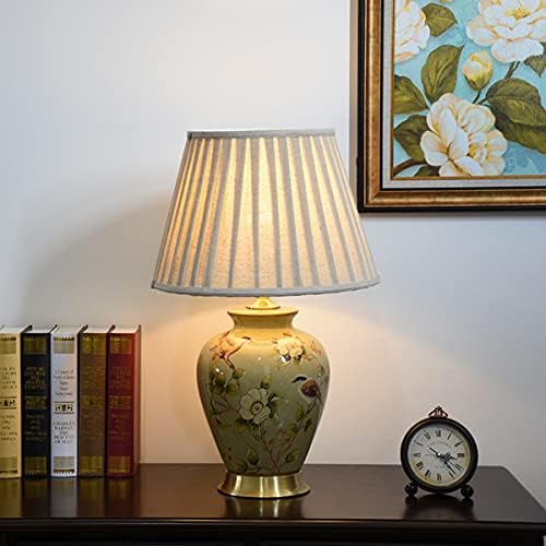 25.6 Современа прекрасна ламба за керамичка маса, ретро маса, предводена ламба за креветчиња за дневна соба спални ноќни ламби со бела сенка