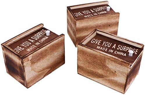 Нубести дрвени играчки 3 парчиња смешна дрвена кутија шега смешен подарок кутија изненадување и подарок за замота практична