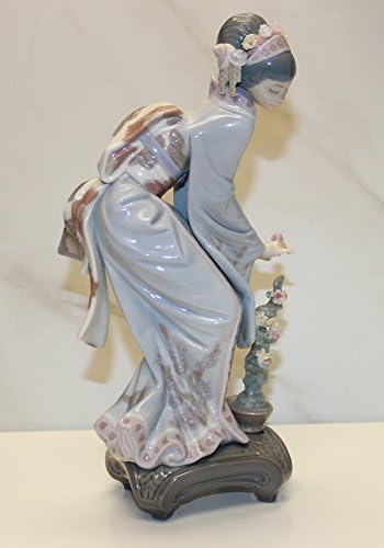 Lladro „Мајуми“ колекционерска фигура #010014449 Пензиониран застаклен финиш