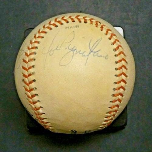 Елстон Хауард и другите стари тајмери ​​на Јанки потпишаа бејзбол со целосна буква на ЈСА - автограмирани бејзбол