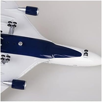 Модели на авиони 1: 150 модел на легура одговара за комерцијален авион Боинг 747 смола Авион со графички приказ на колекција на светла и тркала
