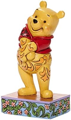 Традициите на Енеско Дизни од Jimим Шор Вини Пух стоејќи личност, претставуваат фигура, 4,75 инчи, повеќебојни