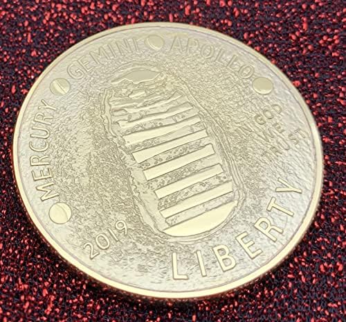 2019 година на американските воздухопловни златни комеморативни монети занаетчиски монети астронаути на месечината на златните монети 50-годишни