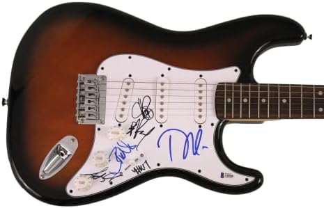 Пророците на бесот бенд потпишаа автограм со целосна големина Fender Stratocaster Електрична гитара со Бекет писмо за автентичност