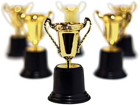 Нелиблу Злато Награда Трофеј Купови 5 Прво Место Победник Награда Трофеи Масовно Пакување од 12 За Деца И Возрасни - Совршено За Наградување На Оние Кои Постигнале