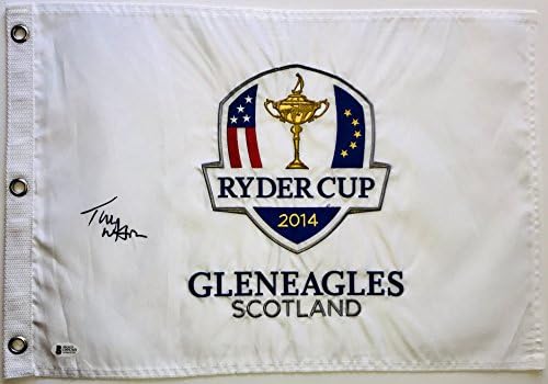 Том вотсон го потпиша знамето на Рајдер Купот 2014 глениглс бекет коа пга