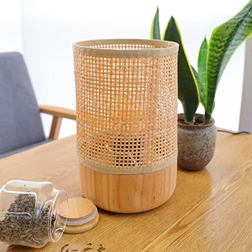 Yastly Bamboo Desk Lamp со природна база на дрво, ламба за читање на ламба за ретро, ​​ламба за заштита на очите, применлива