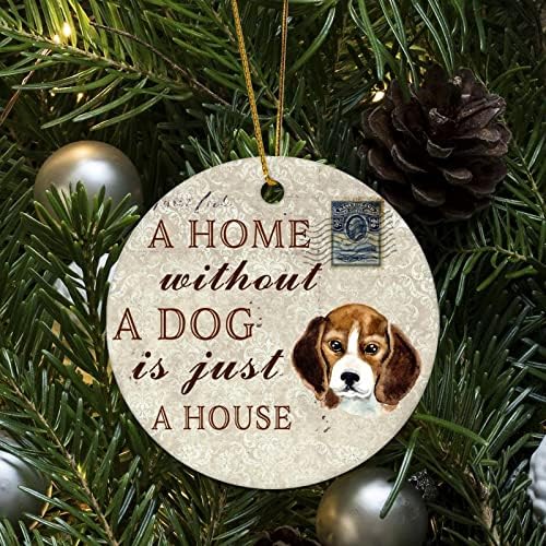 Дом без куче е само куќа за Божиќ, порцелански украс Бигл, кучиња околу Божиќни украси расипани кучиња 3,2 инчи Две сидеретро керамички украс