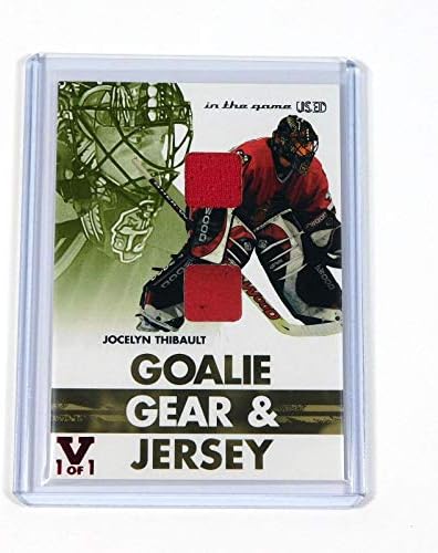 2003-04 ITG го користеше Jocelyn Thibault Golie Gear Gold Gold Vault Dual Jersey Pads 1/1 - хокеј картички