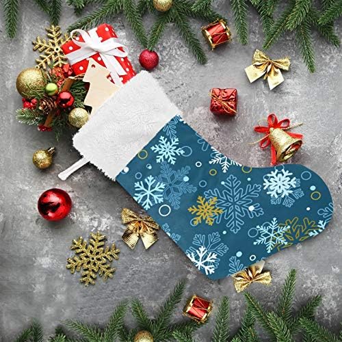 Алаза Божиќни чорапи снегулки на морнарица сини класични персонализирани големи декорации за порибување за семејни празнични сезони за забави Декор 1 пакет, 17,7 ''
